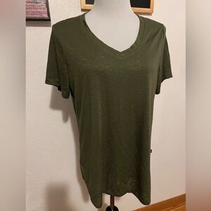 Gap V Neck Sz Large